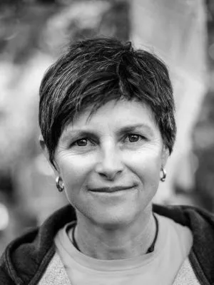 Angela Hawse
